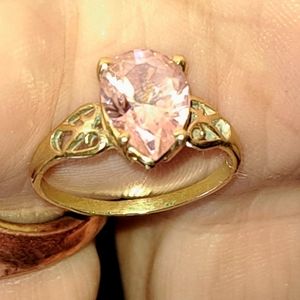 Nice 10k Pink Topaz ring